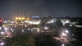 Weather camera view of City of Elgin.