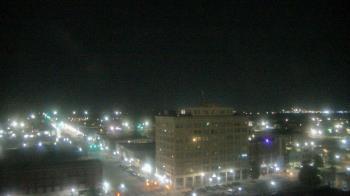 Weather camera view of First National Bank-Hutchinson.