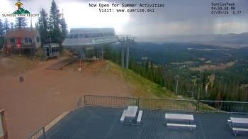 Weather camera view of Sunrise Park Resort 10650 ft elev.